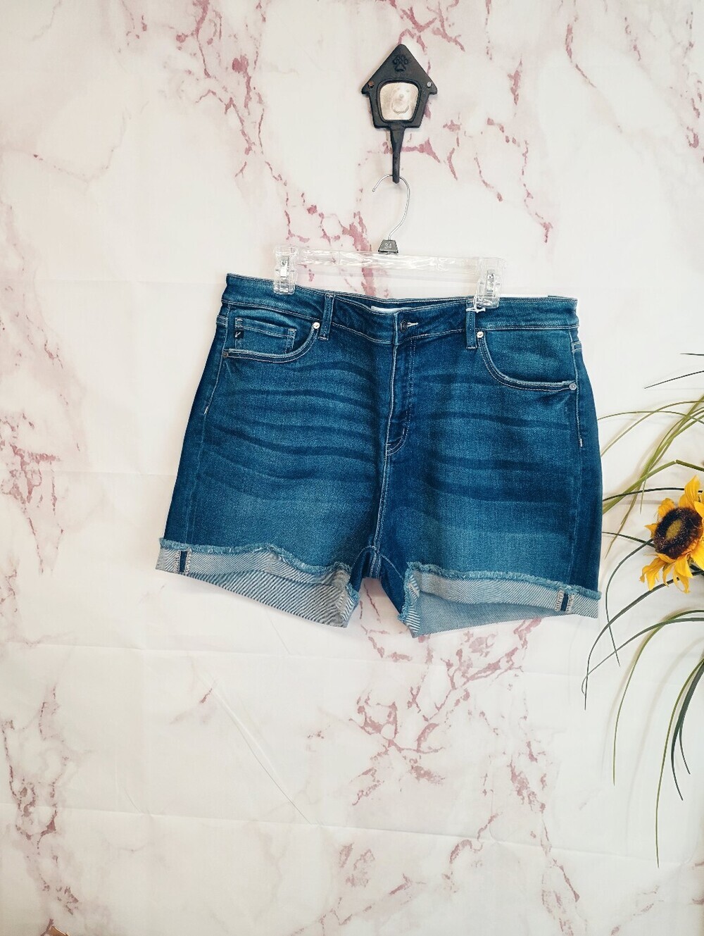 Kancan NWT Dark Wash Denim Shorts High Rise Stretch Cuffed Plus Size 20W - Picture 3 of 6